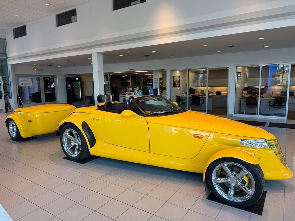 2002 Chrysler Prowler Base