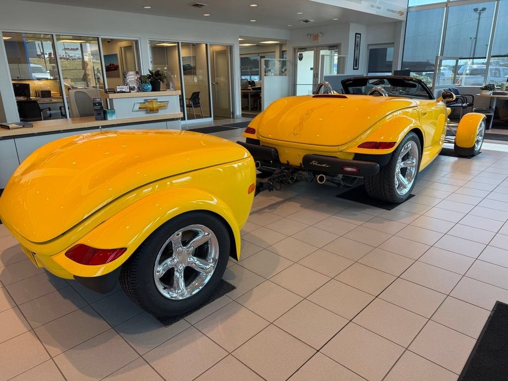 2002 Chrysler Prowler Base