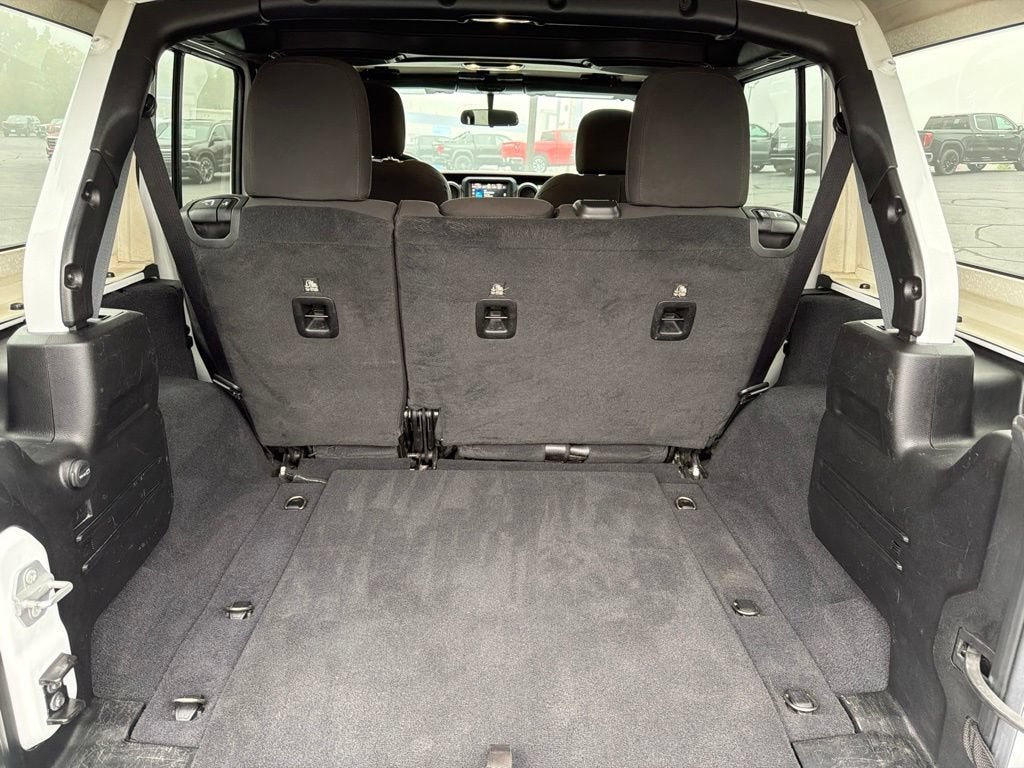 2022 Jeep Wrangler Unlimited Willys Sport 4x4