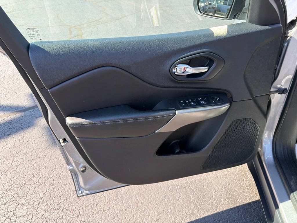 2019 Jeep Cherokee Latitude Plus 4x4