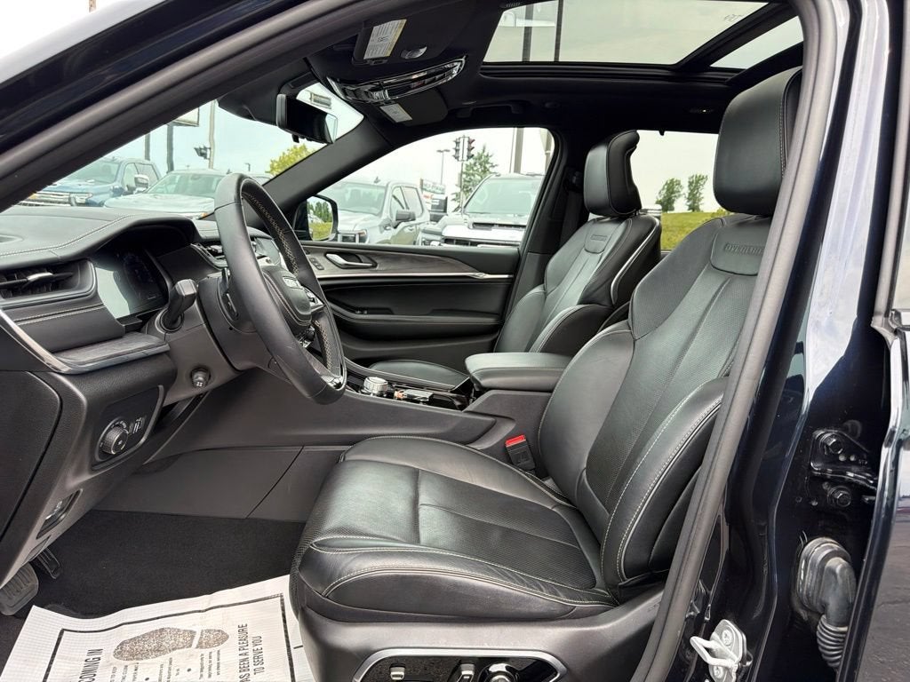 2024 Jeep Grand Cherokee Overland 4x4