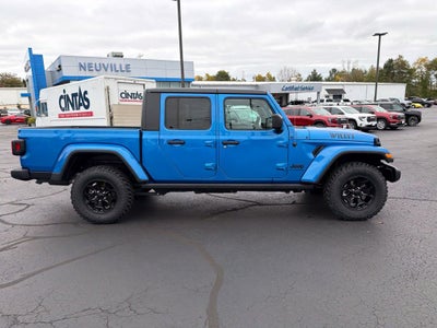 2023 Jeep Gladiator Willys 4x4