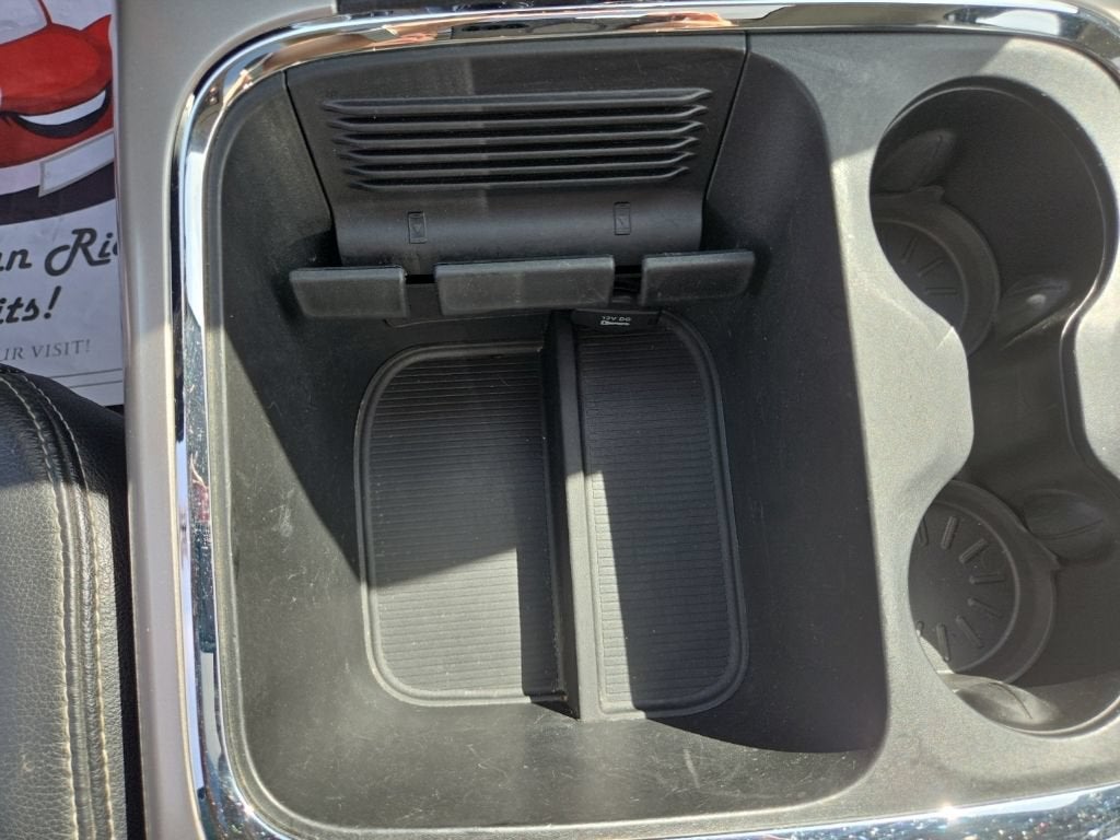 2018 RAM 1500 Laramie Crew Cab 4x4 5'7" Box