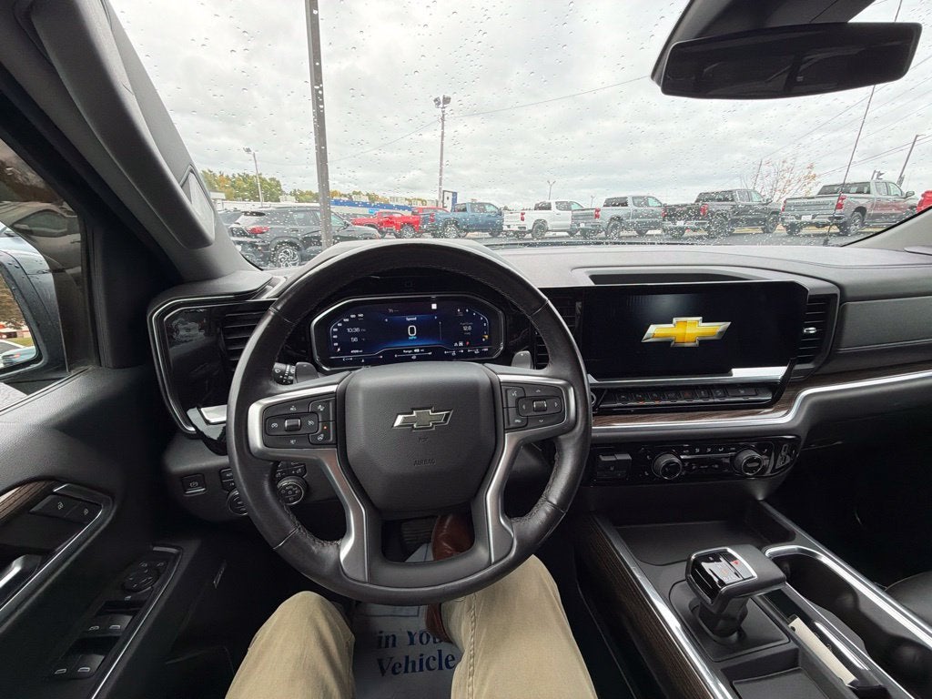 2022 Chevrolet Silverado 1500 RST
