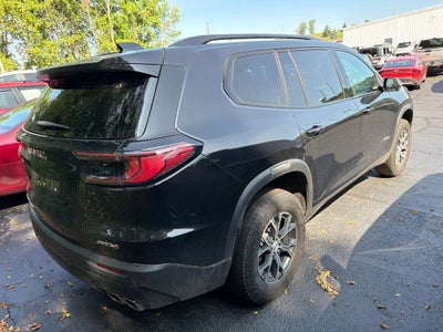 2024 GMC Acadia AT4