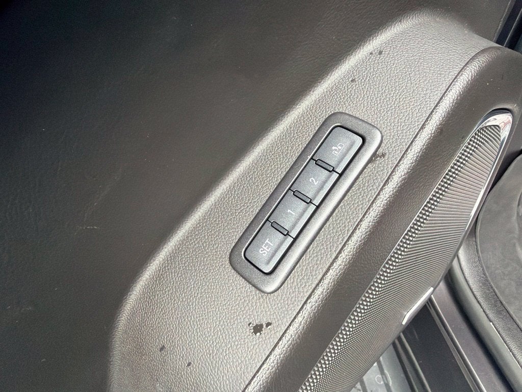 2017 GMC Yukon Denali - Photo 16