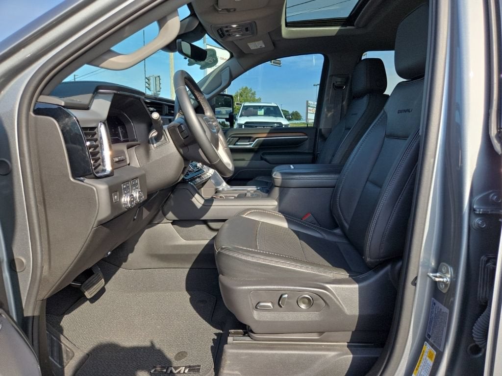 2024 GMC Sierra 3500 HD Denali
