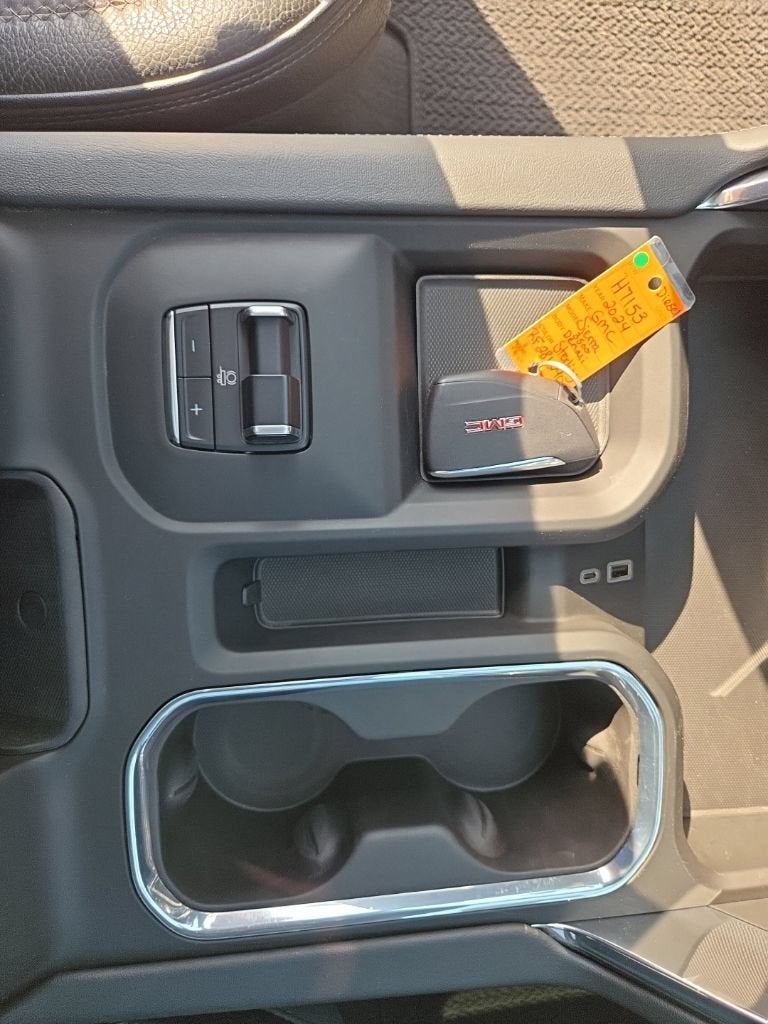 2024 GMC Sierra 3500 HD Denali