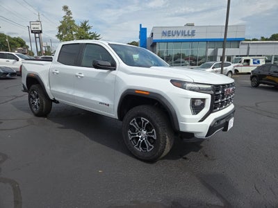 2023 GMC Canyon 4WD AT4