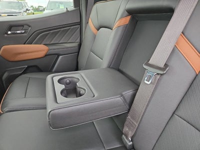 2023 GMC Canyon 4WD AT4