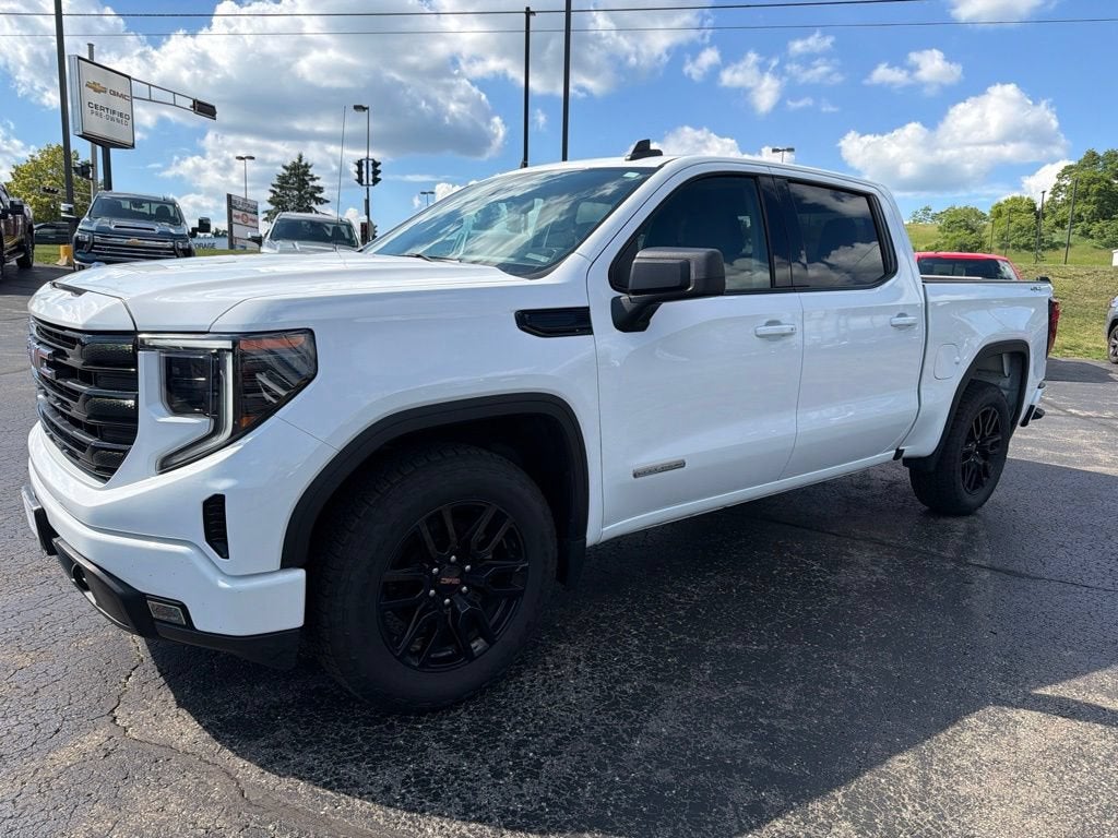 2024 GMC Sierra 1500 Elevation