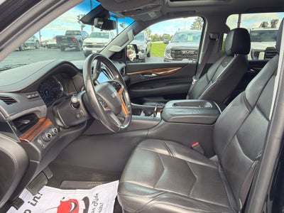 2017 Cadillac Escalade Luxury