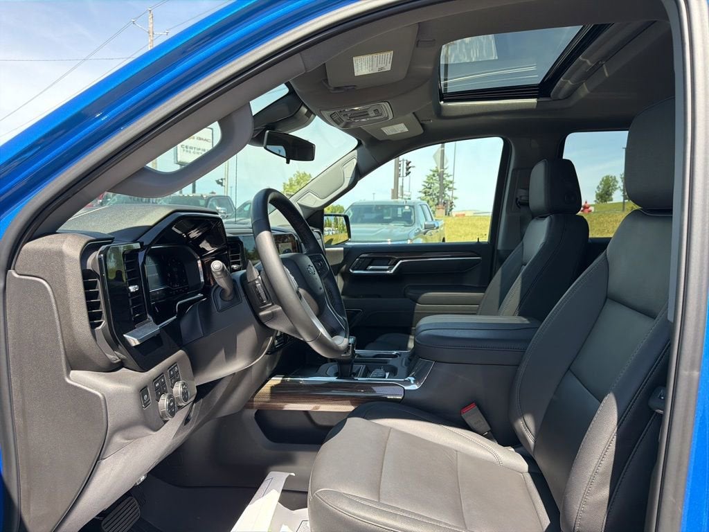 2025 Chevrolet Silverado 1500 LT Trail Boss