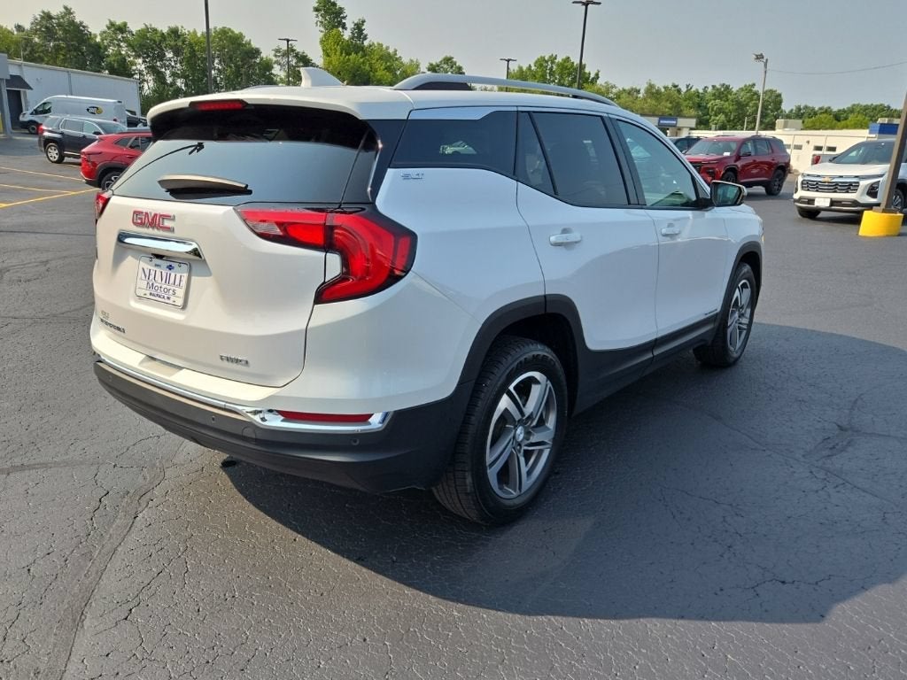 2021 GMC Terrain SLT