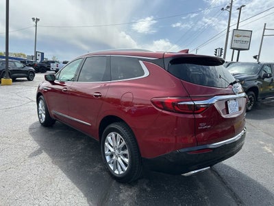 2018 Buick Enclave Essence
