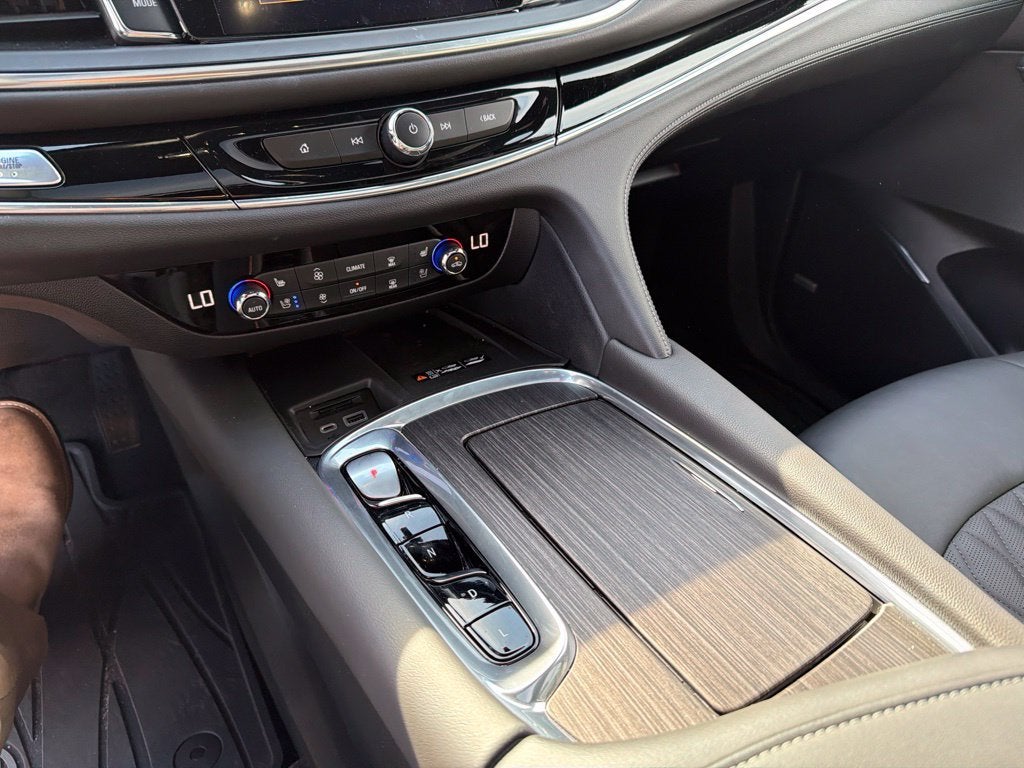 2024 Buick Enclave Avenir
