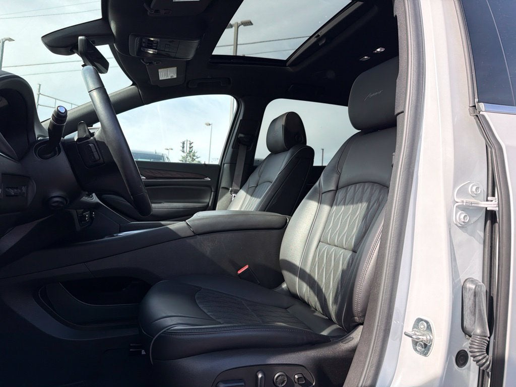2024 Buick Enclave Avenir