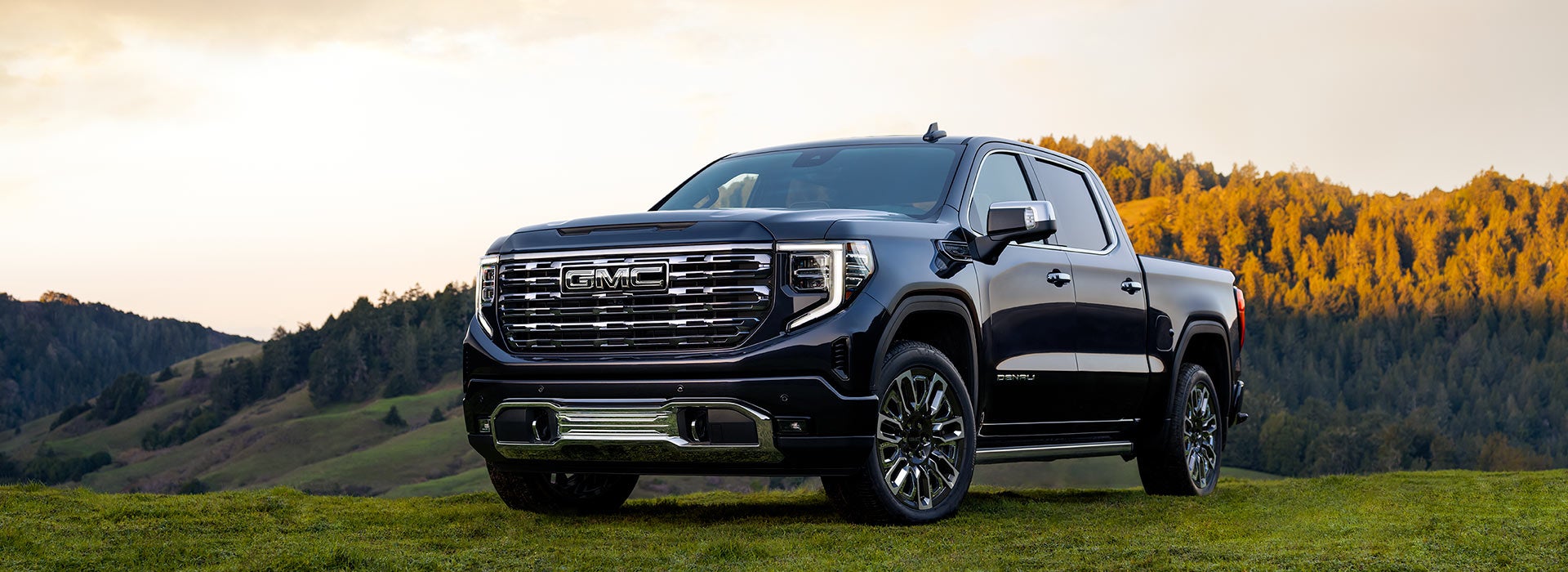 Neuville Motors GMC in Waupaca WI